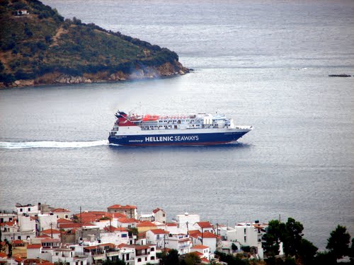 Ferry to Skiathos